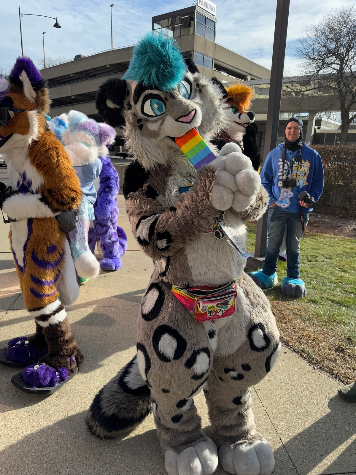Frostbyte Snep at a furry convention